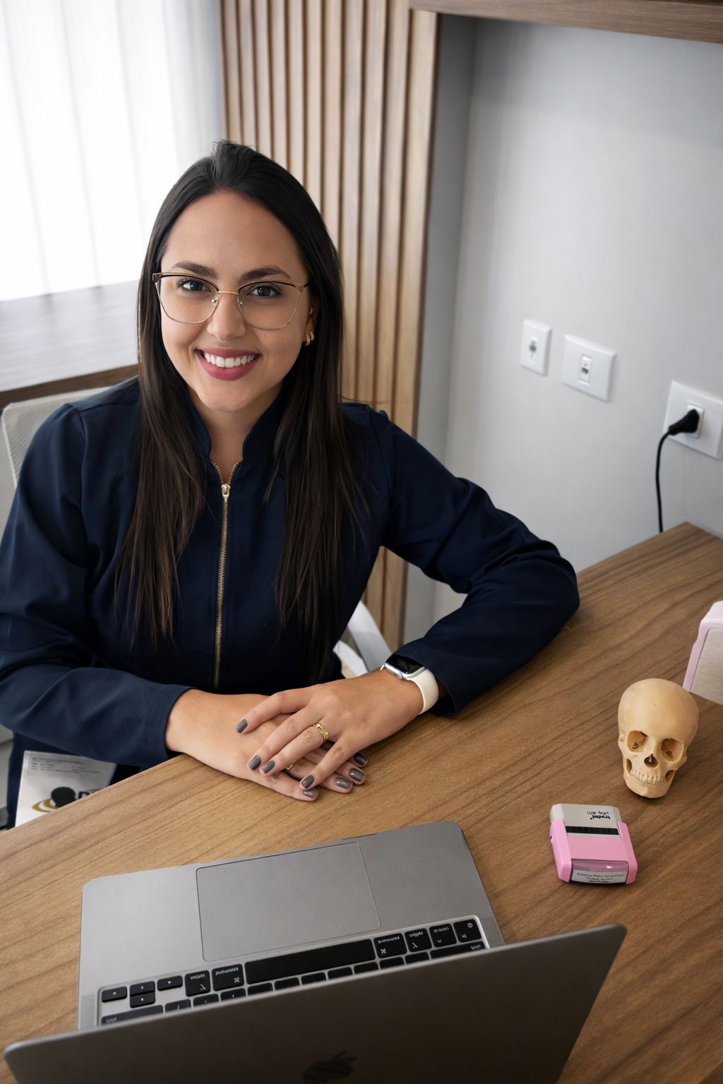 Dra. Julliana Pires